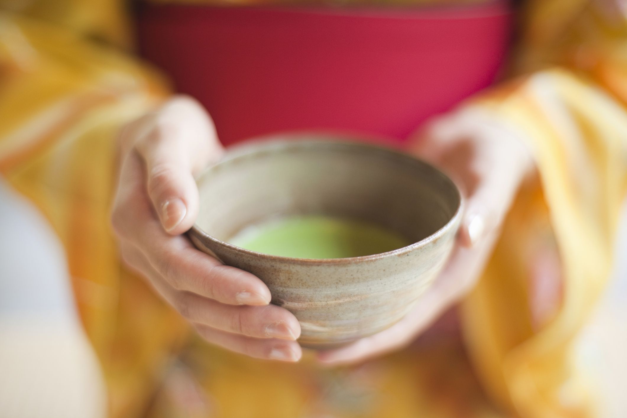 matcha-benefits-and-side-effects-is-powdered-green-tea-better