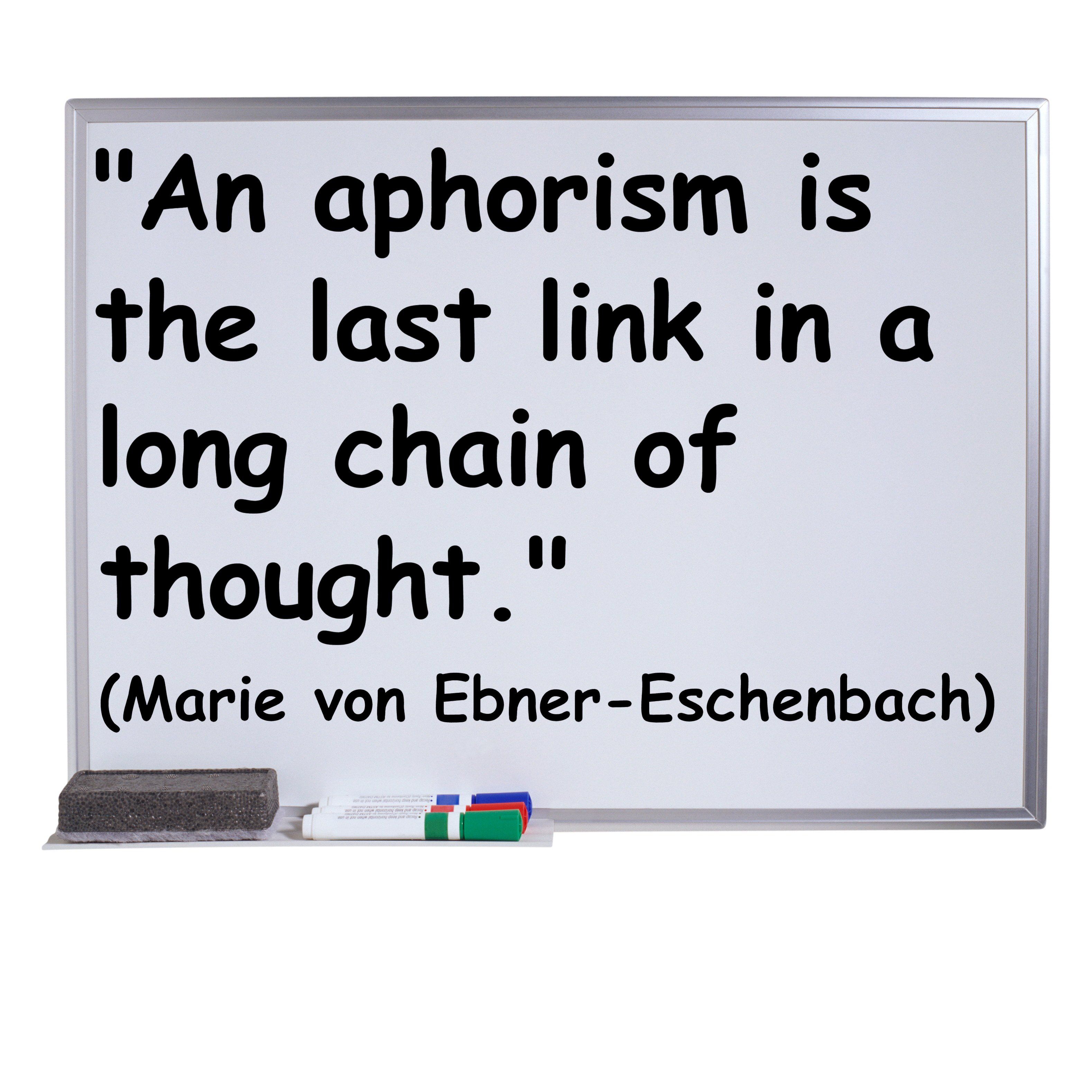 explain aphoristic essay