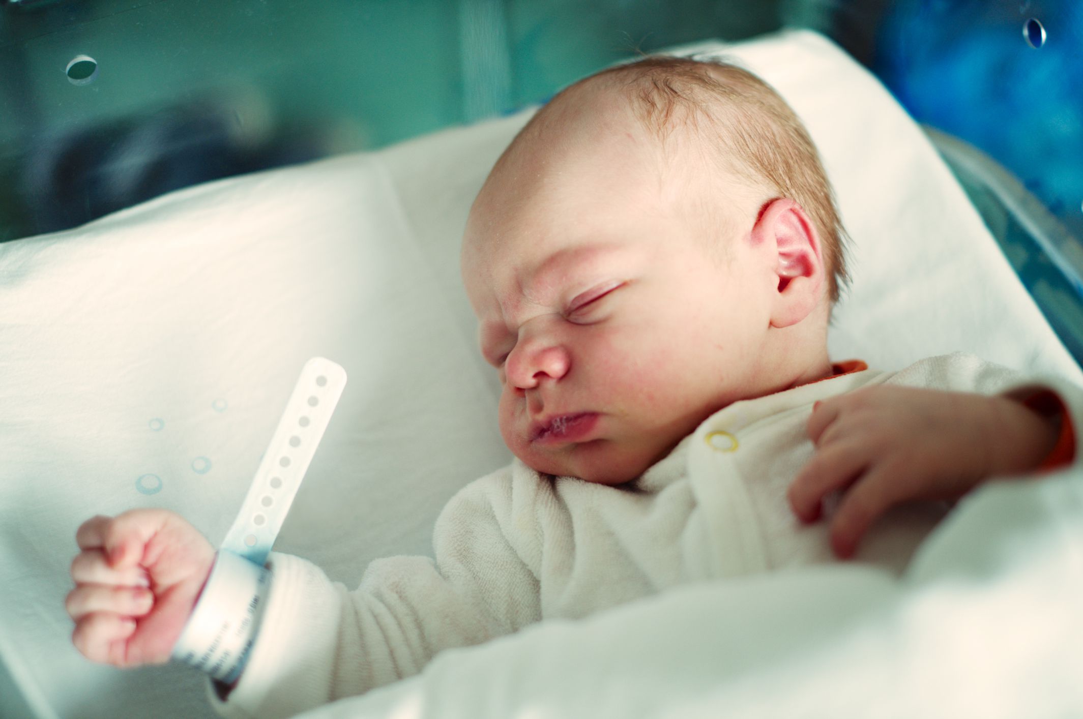 why-newborns-have-a-fencing-reflex