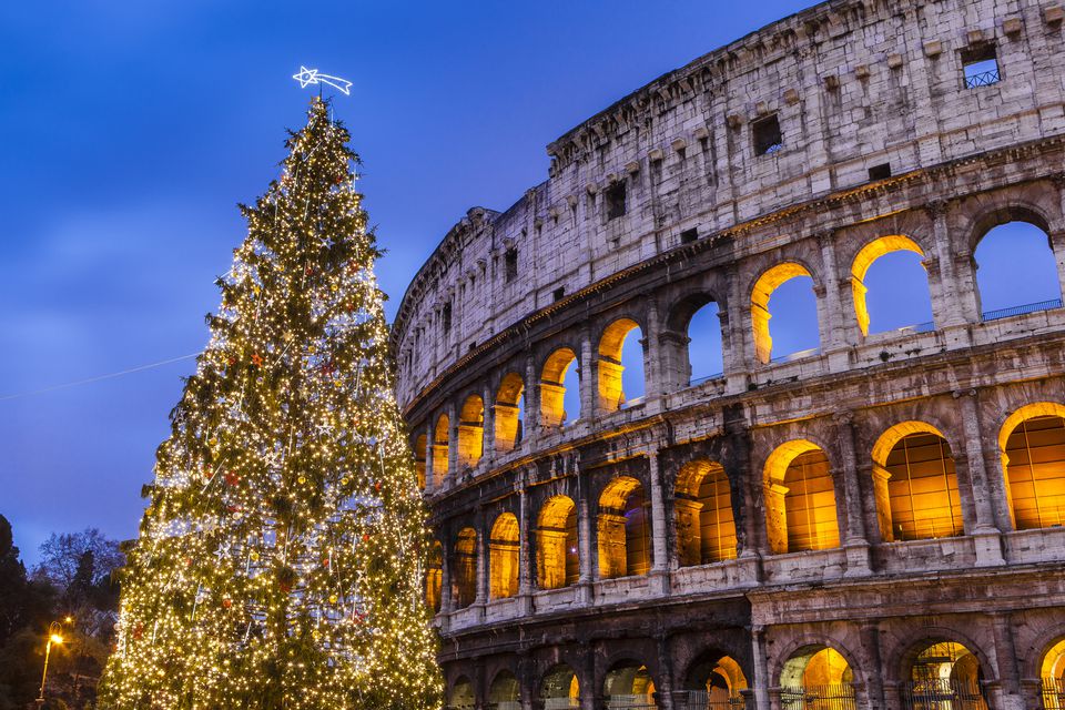 How to Celebrate the Winter Holidays in Rome