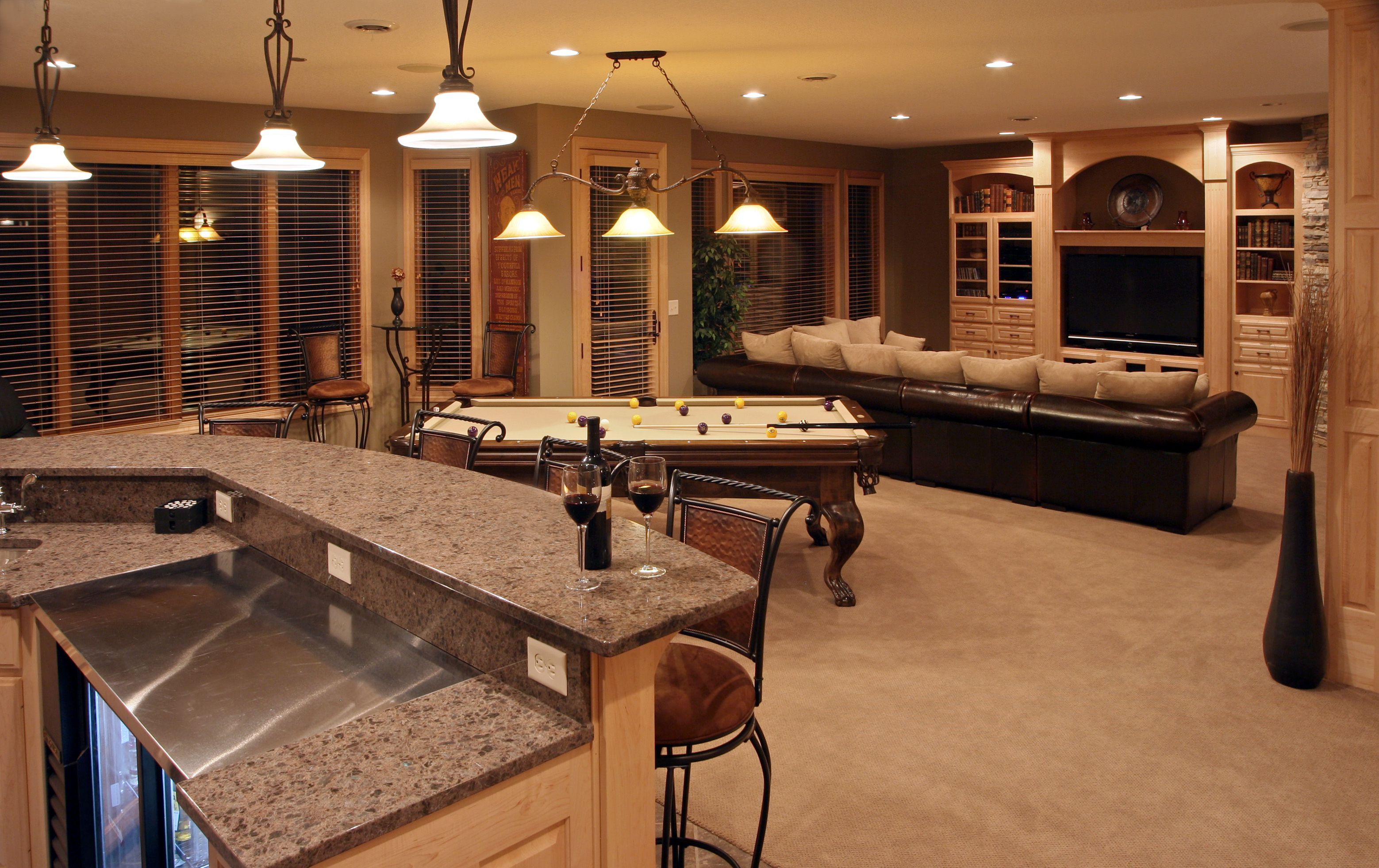 The 6 Elements You Need For The Perfect Finished Basement