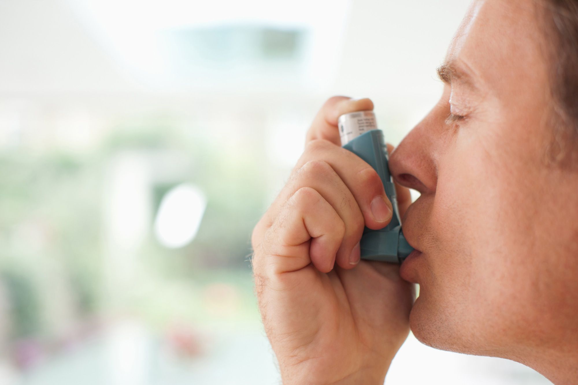 Bronchodilator Before Steroid For Copd Or Asthma Attack