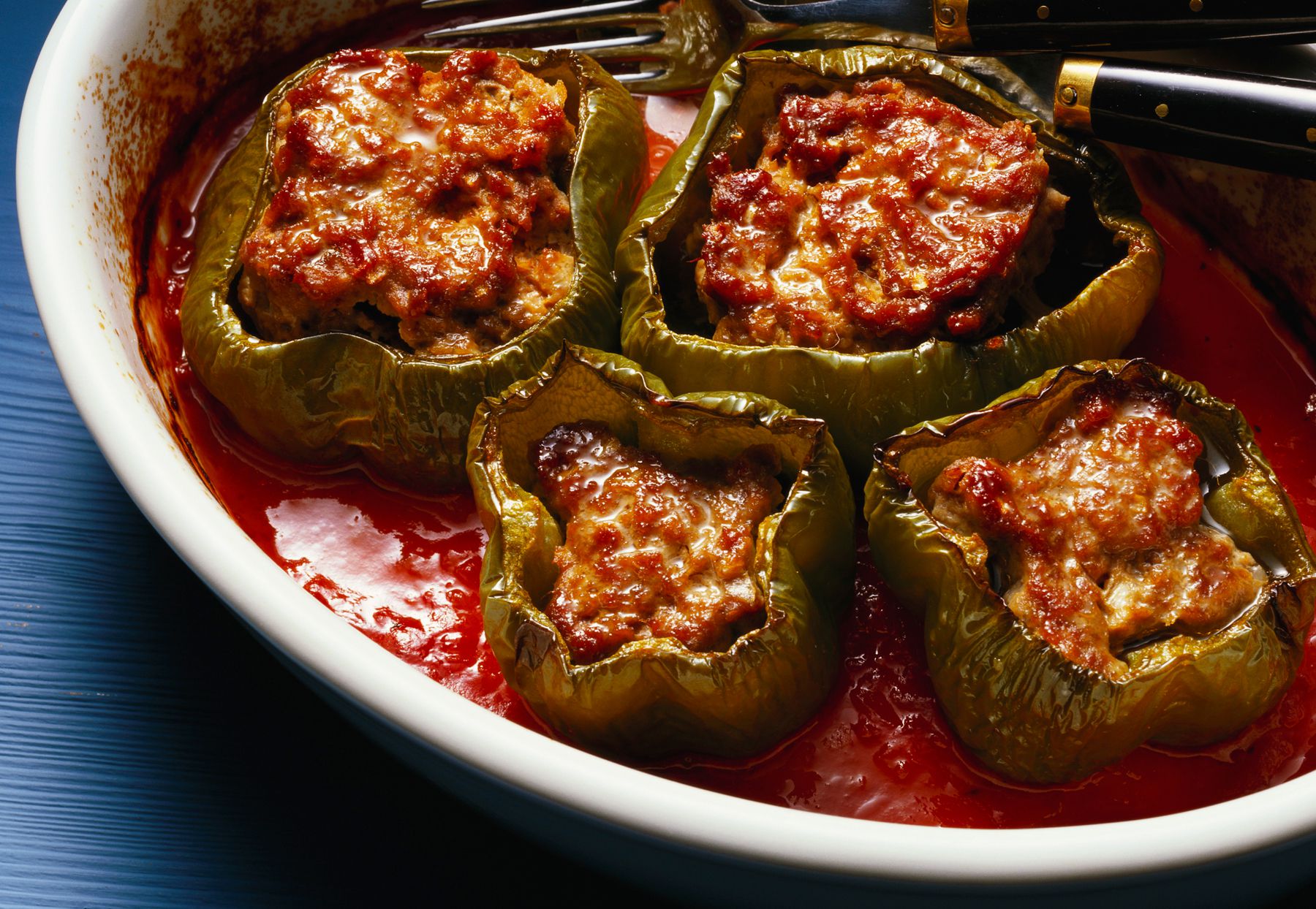 Slow Cooker Stuffed Peppers With Ground Beef