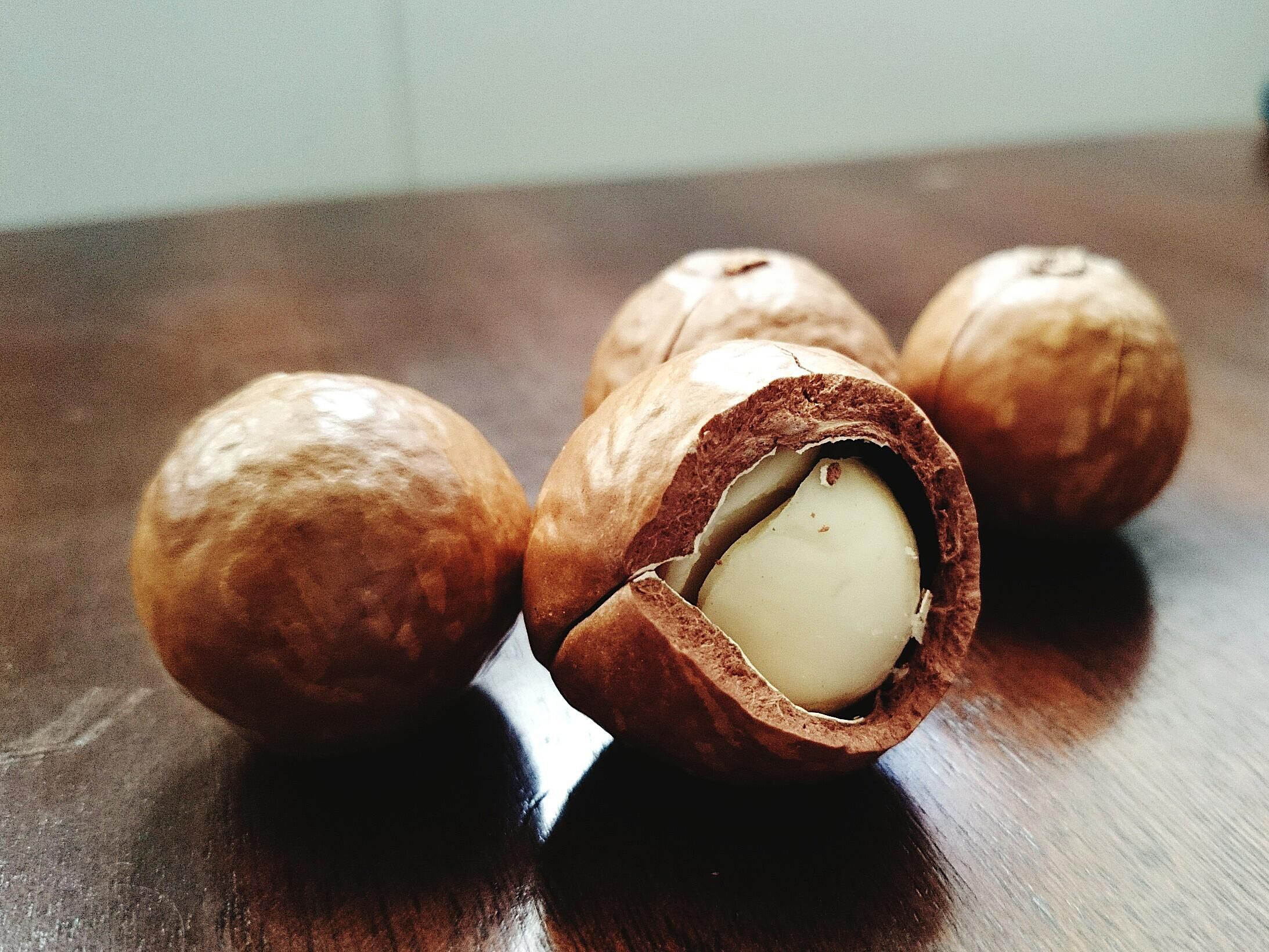 Мадагаскарский орех