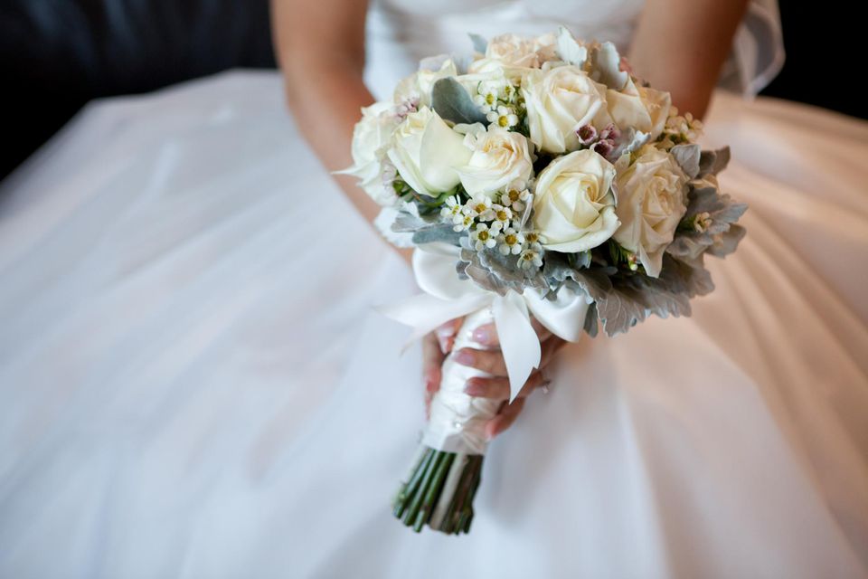 Guide to the Wedding Flowers You