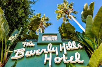 A Travel Guide for How to Visit Los Angeles on a Budget