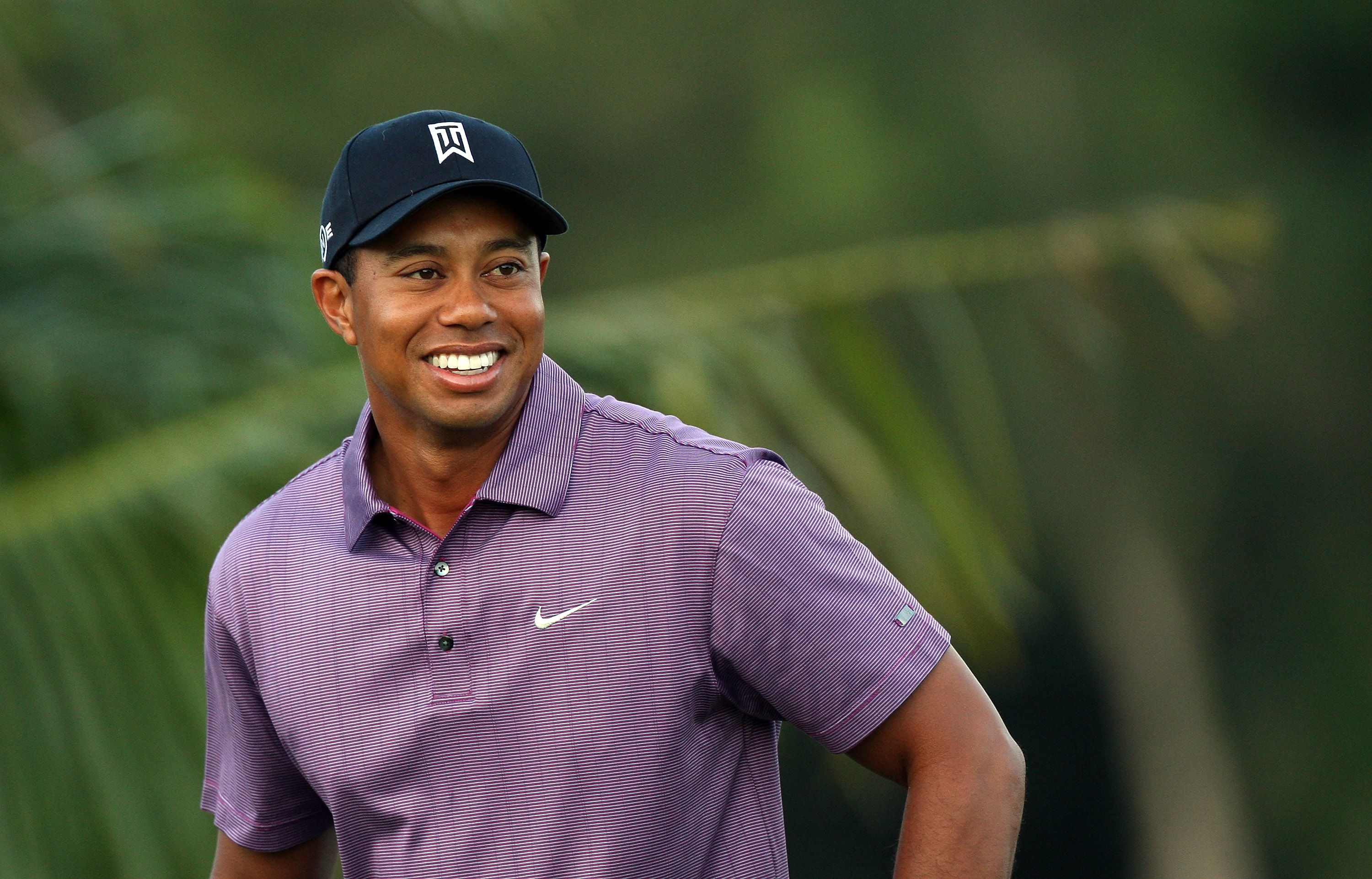 Tiger Woods Biography and Golfing Stats