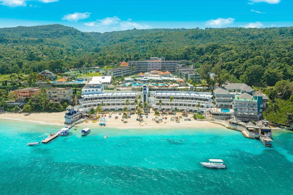 Best all inclusive resorts in montego bay jamaica for families