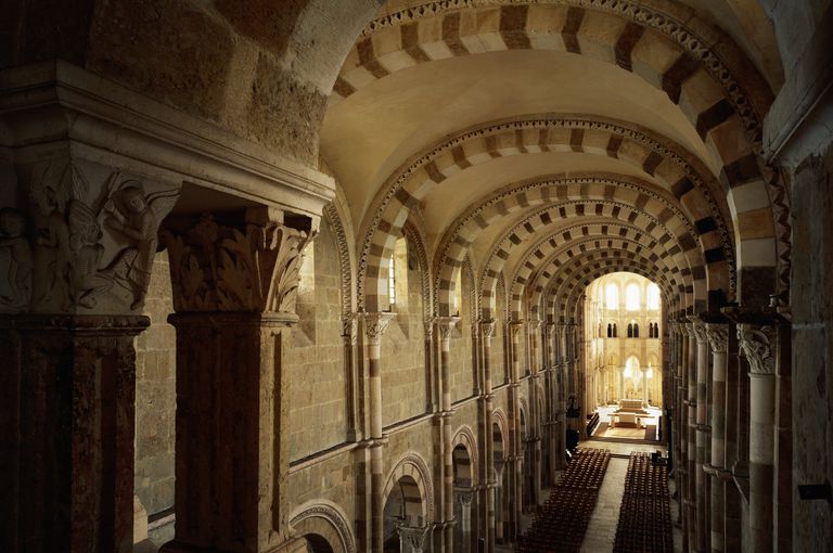 Romanesque Architecture - What Ideas Made Medieval Art?