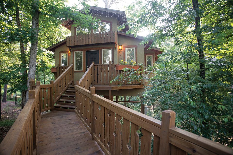 Unique And Unusual Hotels And Lodgings In Arkansas
