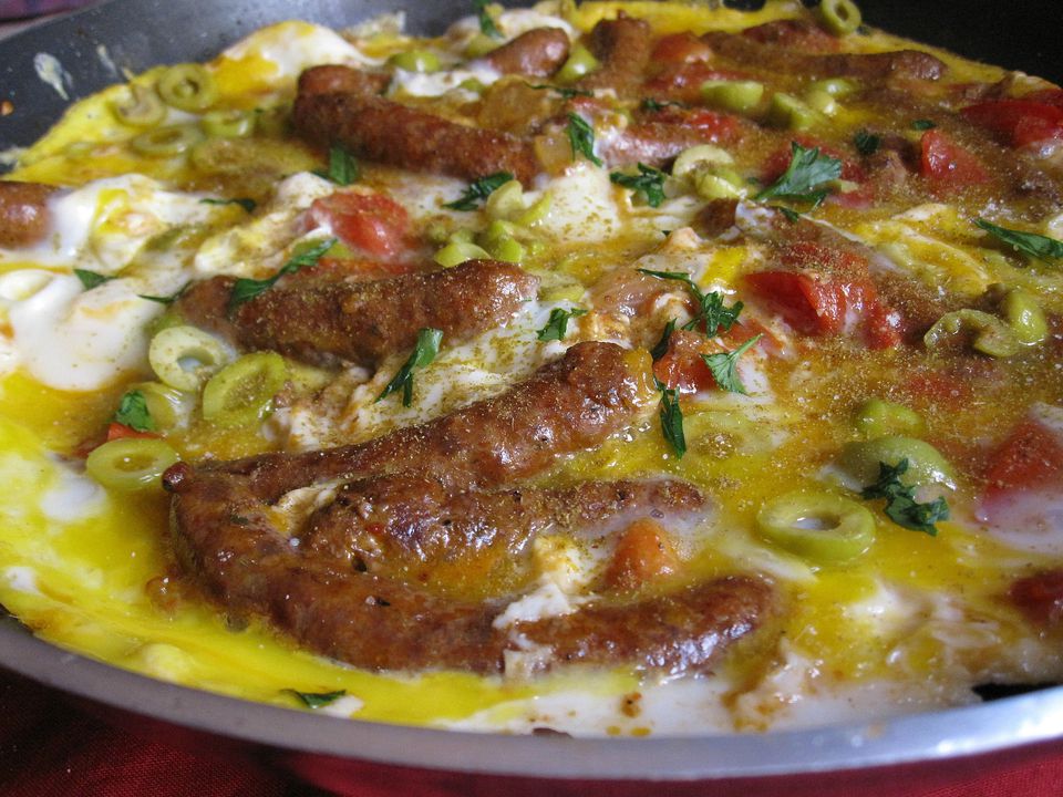Sausage-and-egg-tagine-4000-x-3000.jpg