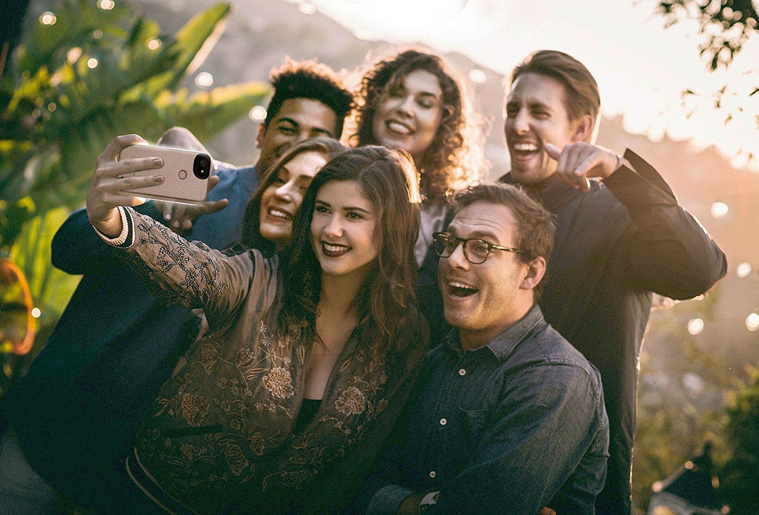 The 5 Best Tools for Taking Selfies