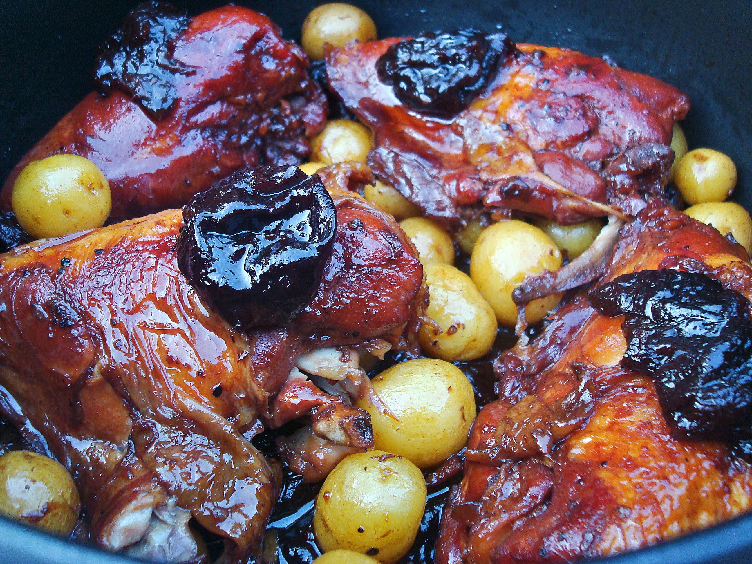 Chicken With Prunes And Potatoes Recipe (Meat)