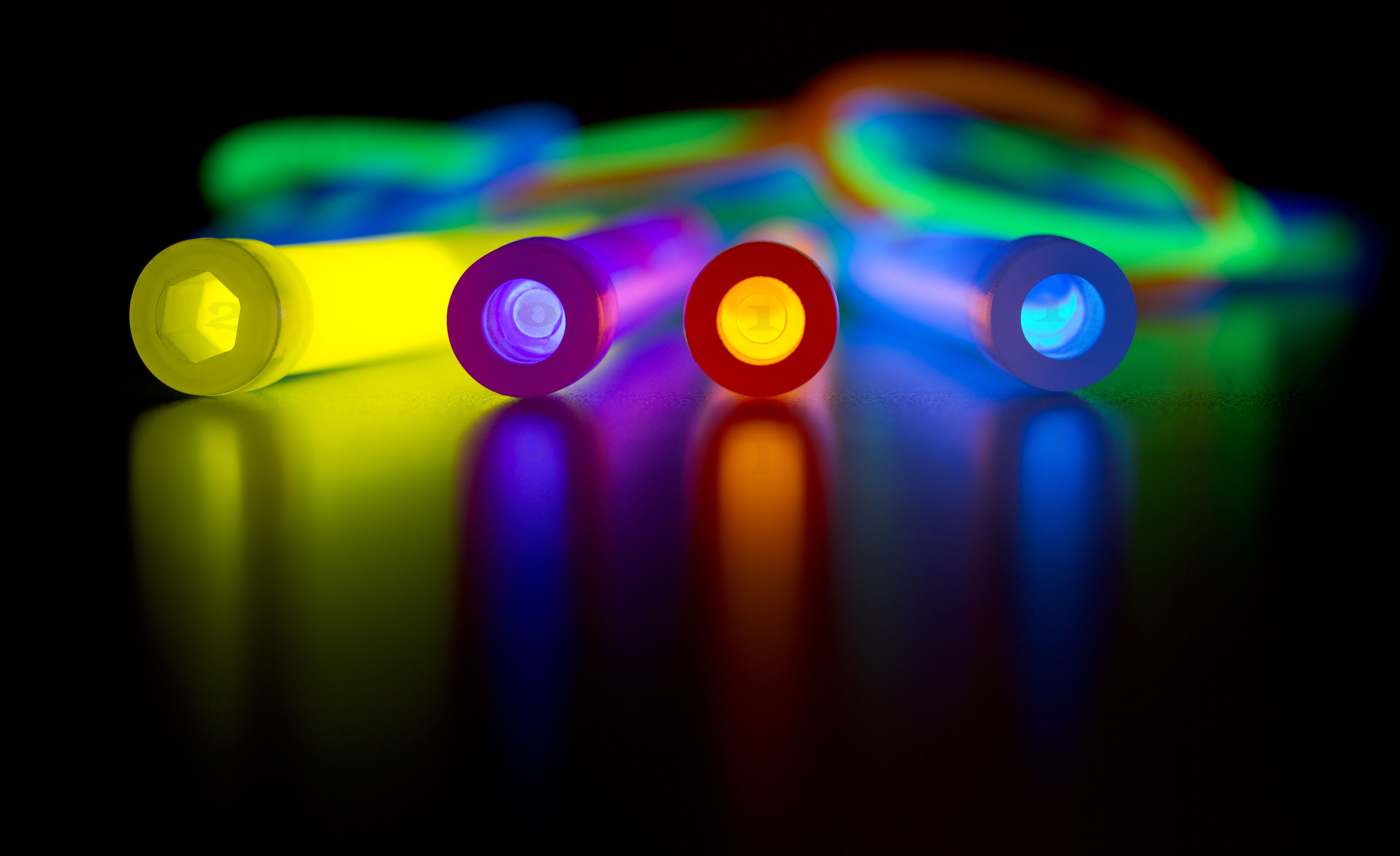 How Glow  Stick Colors  Work