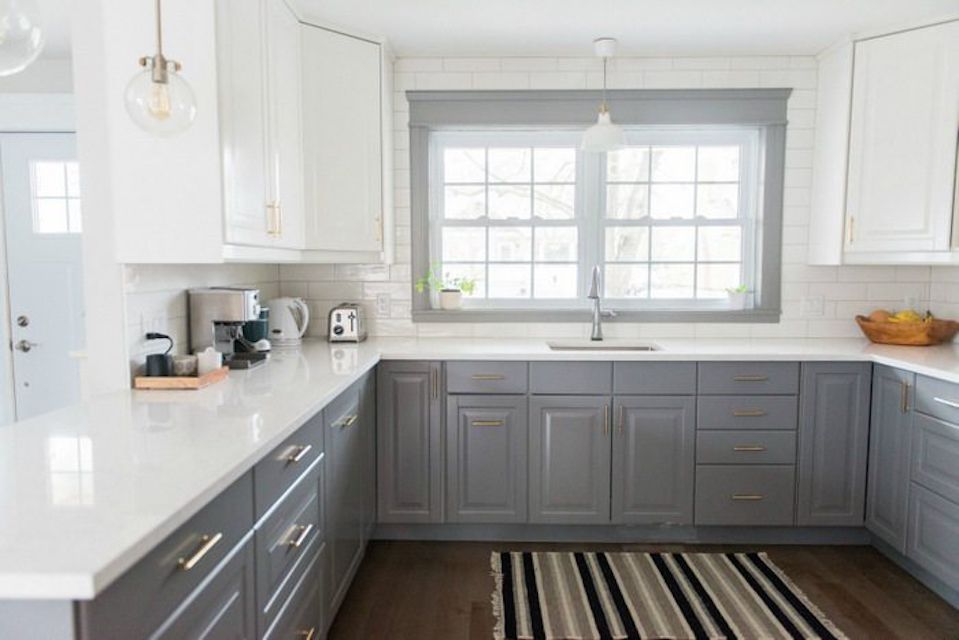 21 Ways to Style Gray Kitchen Cabinets