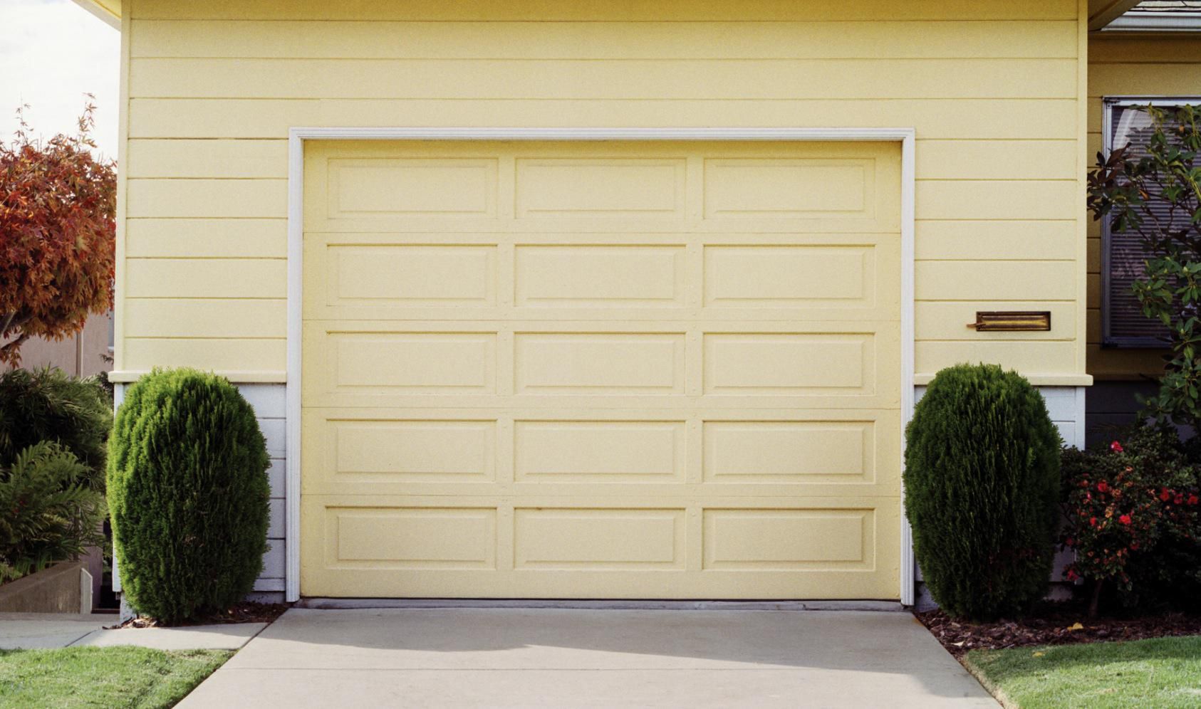 Minimalist Quick Fix Garage Door Service for Large Space