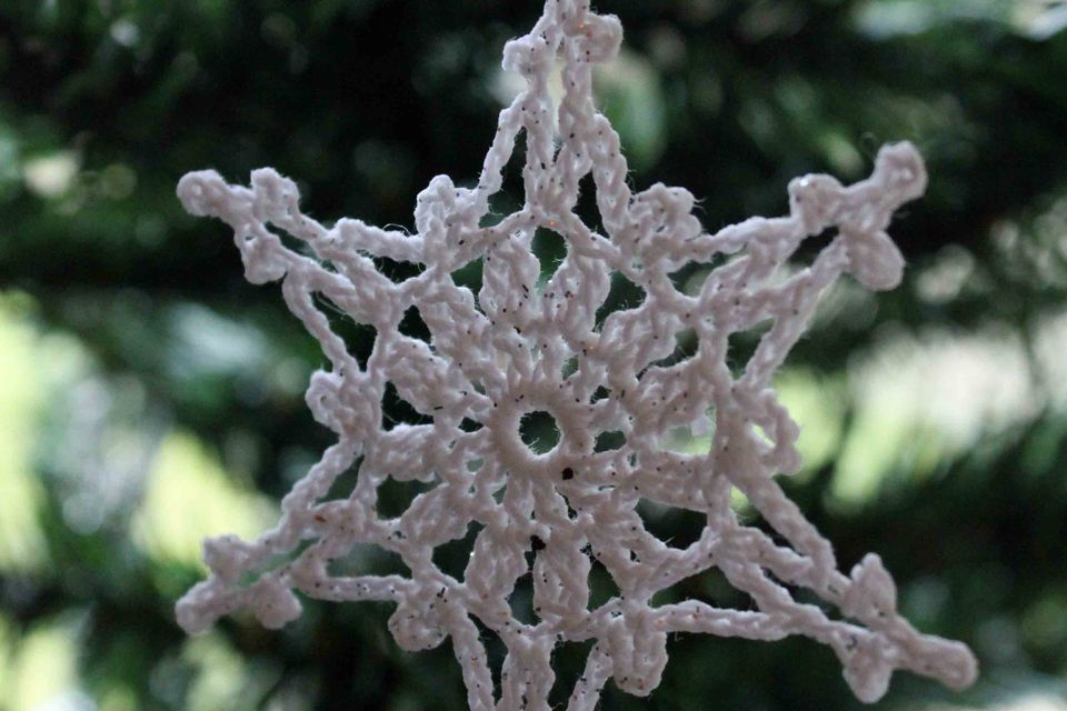 10 Free Crochet Snowflake Patterns