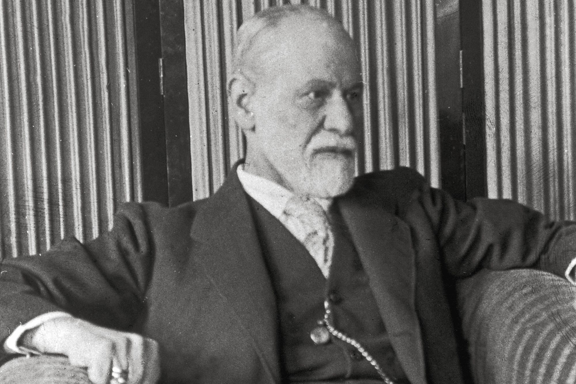 10 Biographical Facts On Sigmund Freud