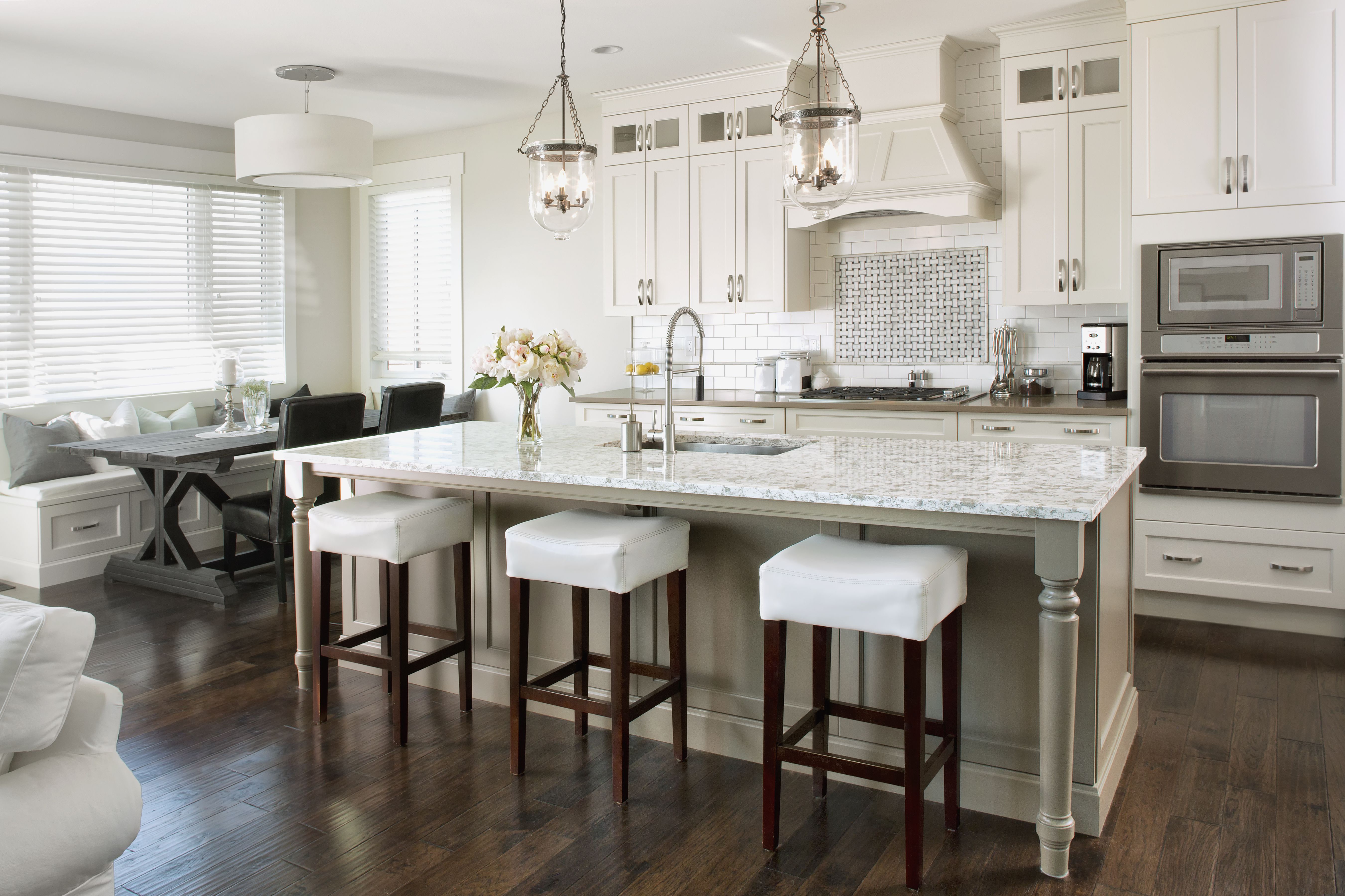 Guide to High End Kitchen Cabinetry