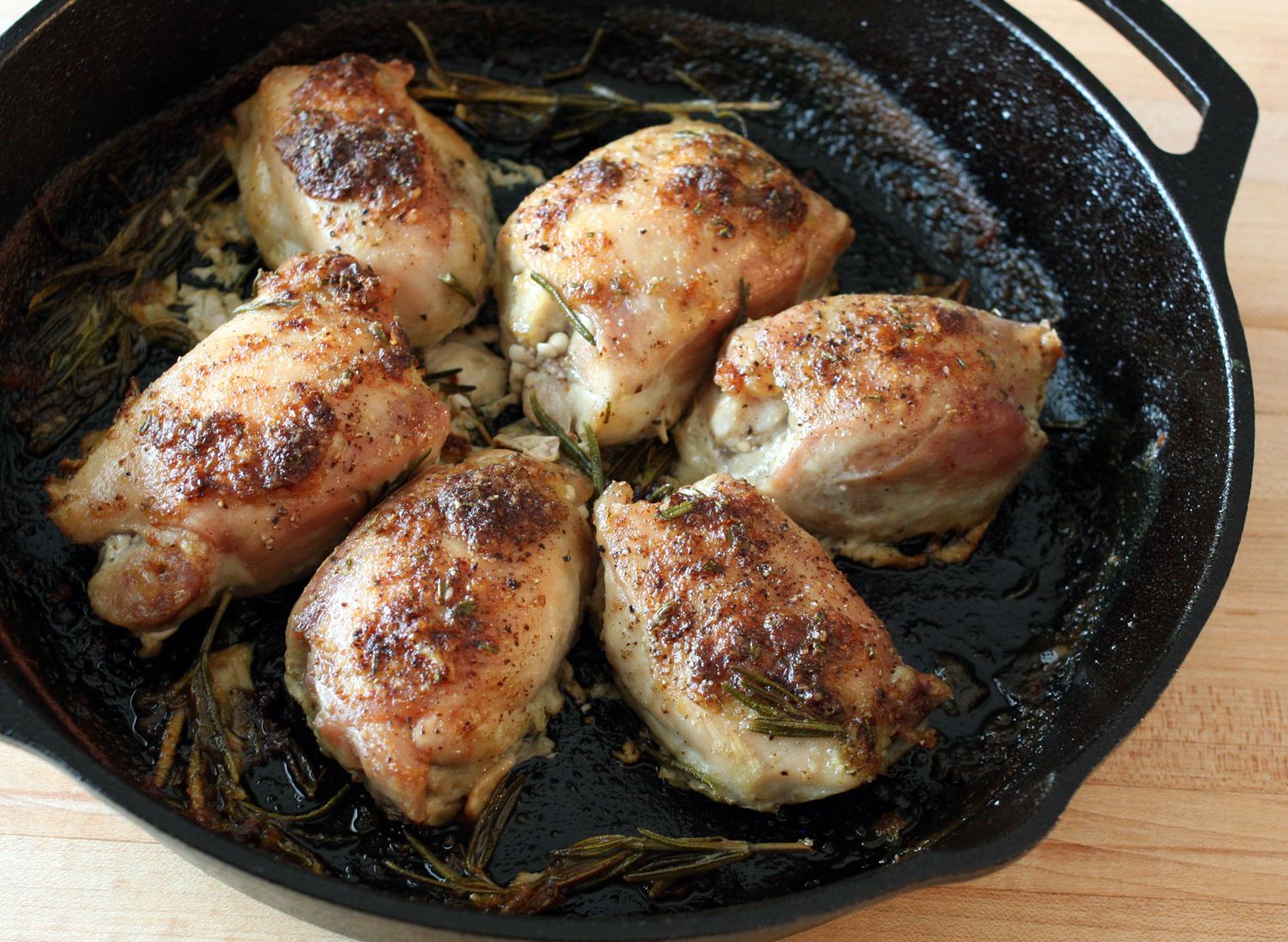 easy-budget-friendly-roasted-chicken-thighs-recipe