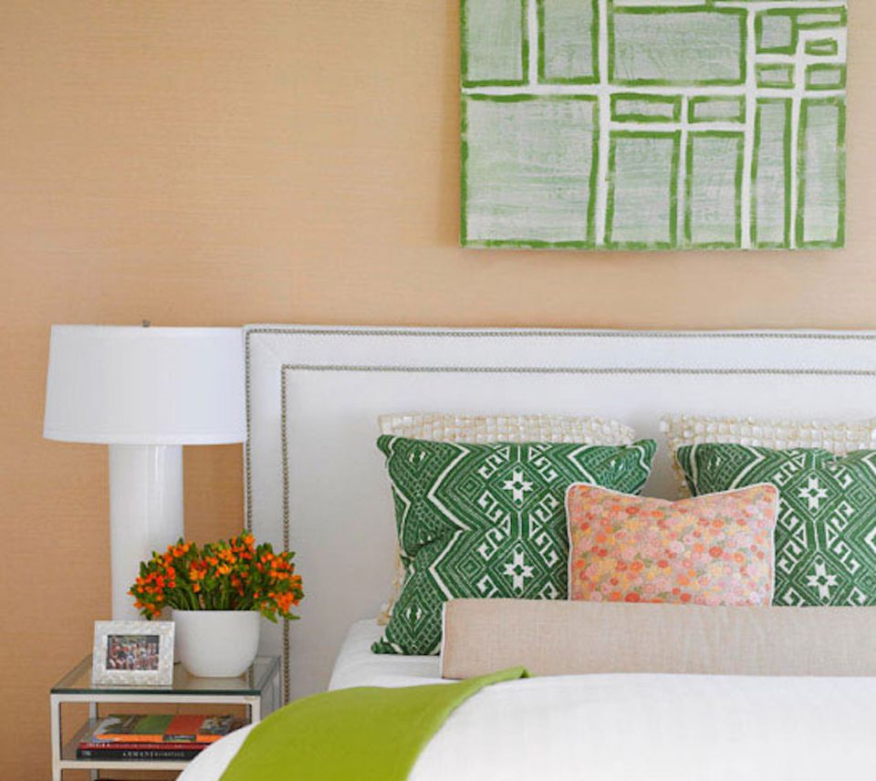 Tips to Choose the Right Feng Shui Bedroom Colors - Home ...