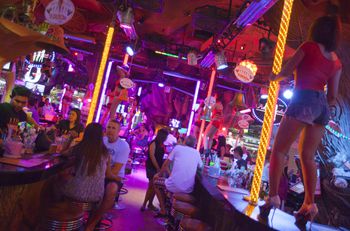 top houston gay bars