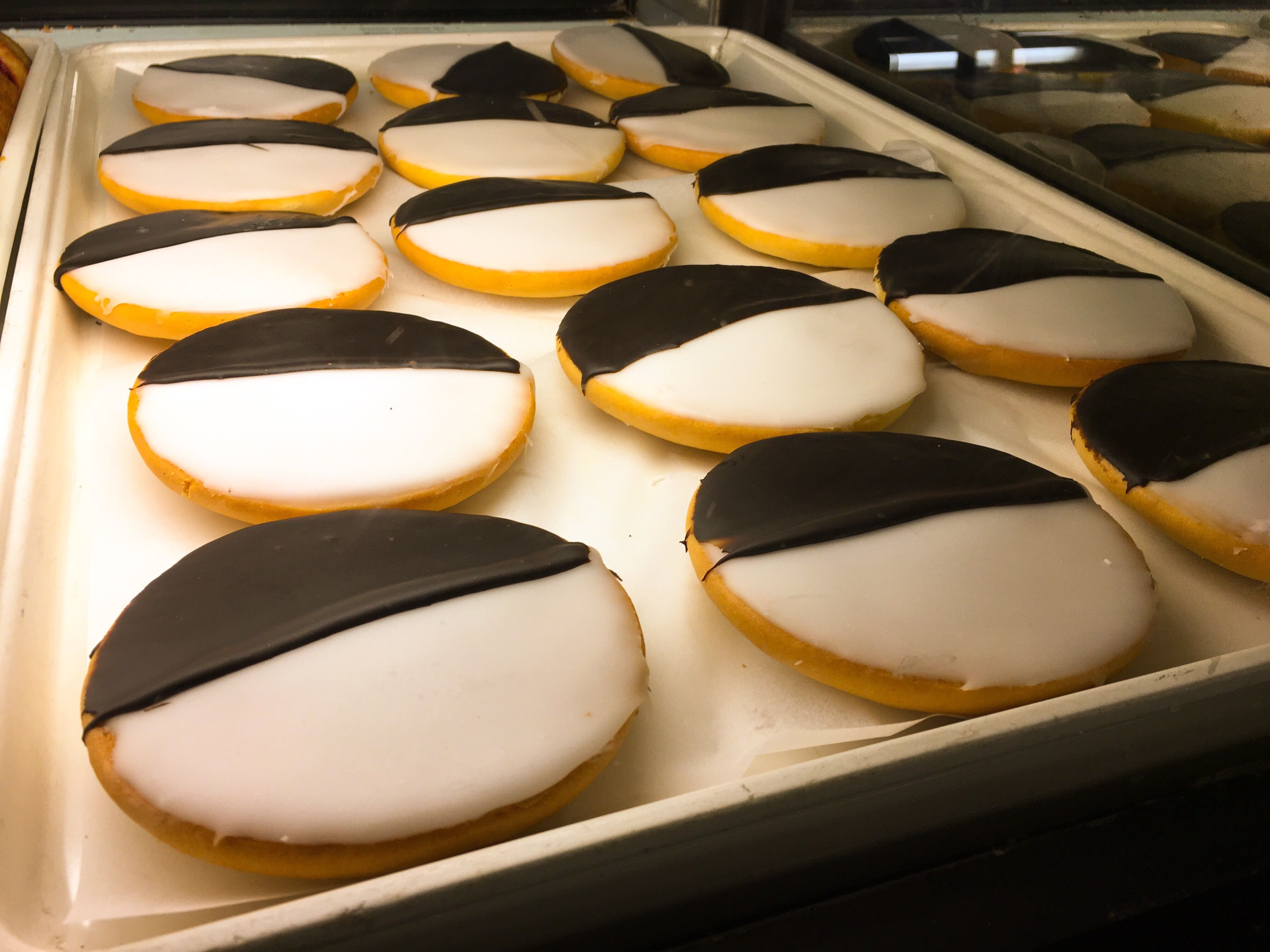Amerikaner or Black and White Cookie Recipe