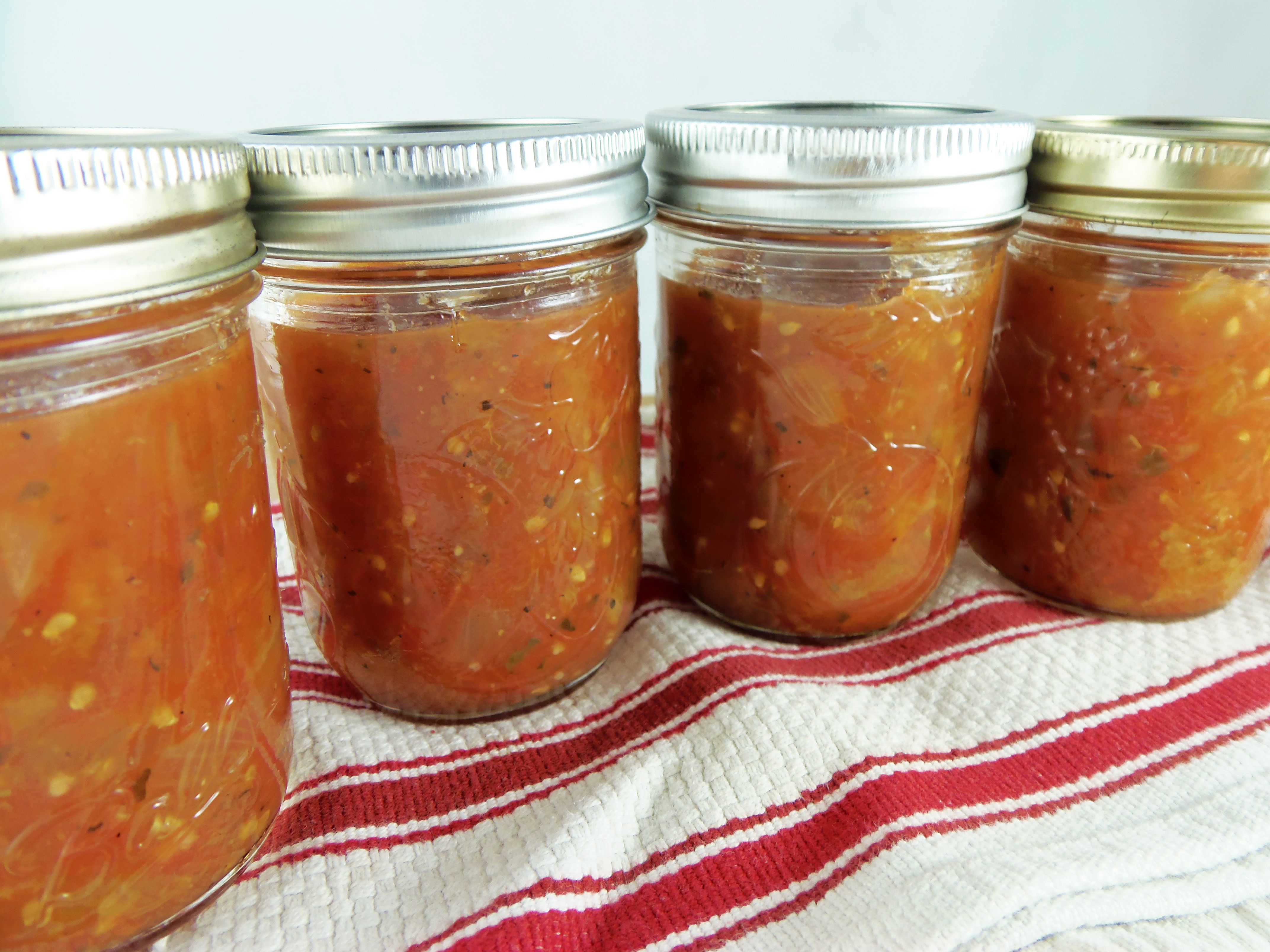 how-to-make-tomato-sauce-in-the-crockpot