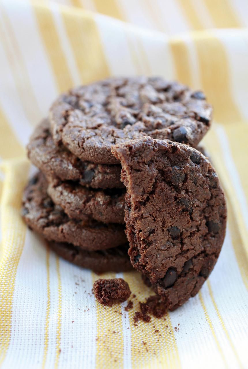 Low-Fat Double Chocolate Chip Cookies Recipe