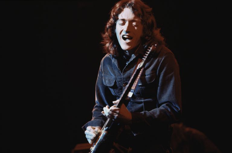 Photos en vrac - Page 7 Rory-gallagher-540143464-5aa6e45fba61770037842ad6