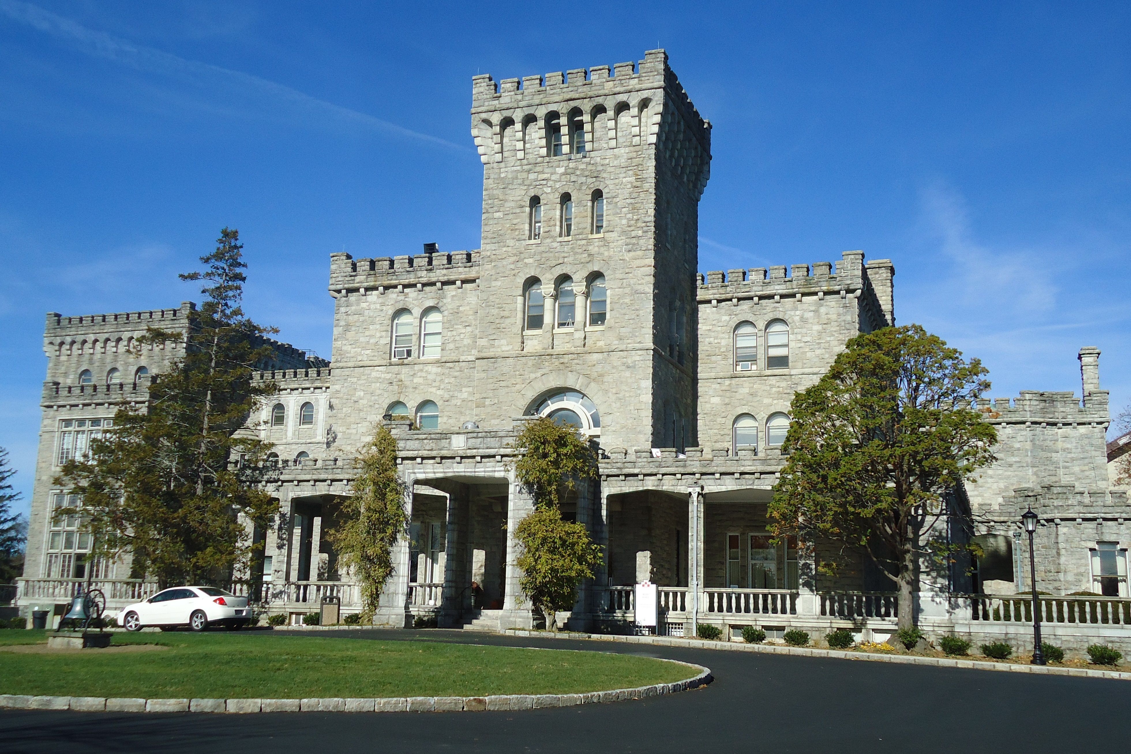 Manhattanville College Admission SAT Scores & More