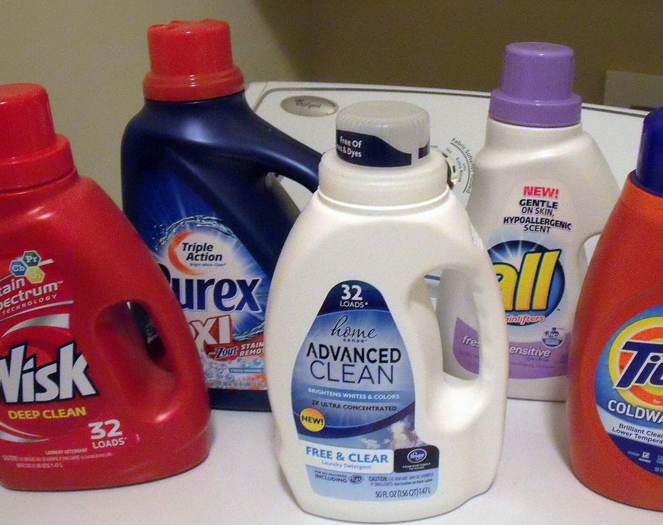 How to Choose a Laundry Detergent Brand