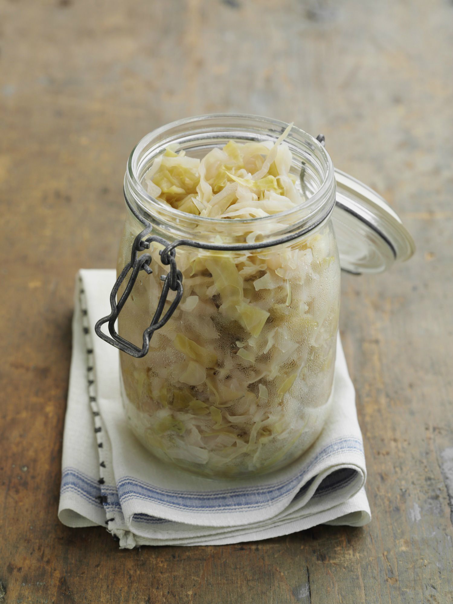 Recipe for Homemade German Sauerkraut