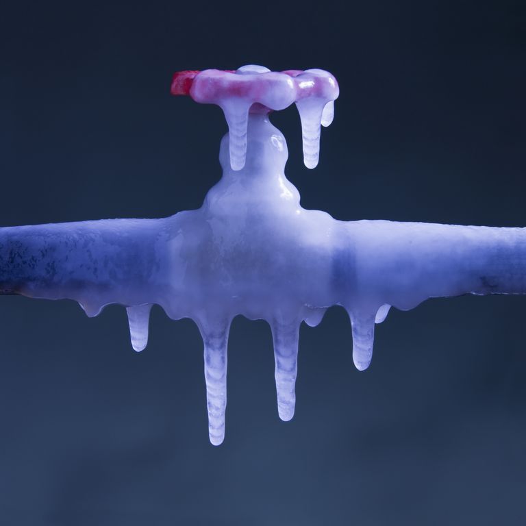 Picture of How to Keep Pipes From Freezing