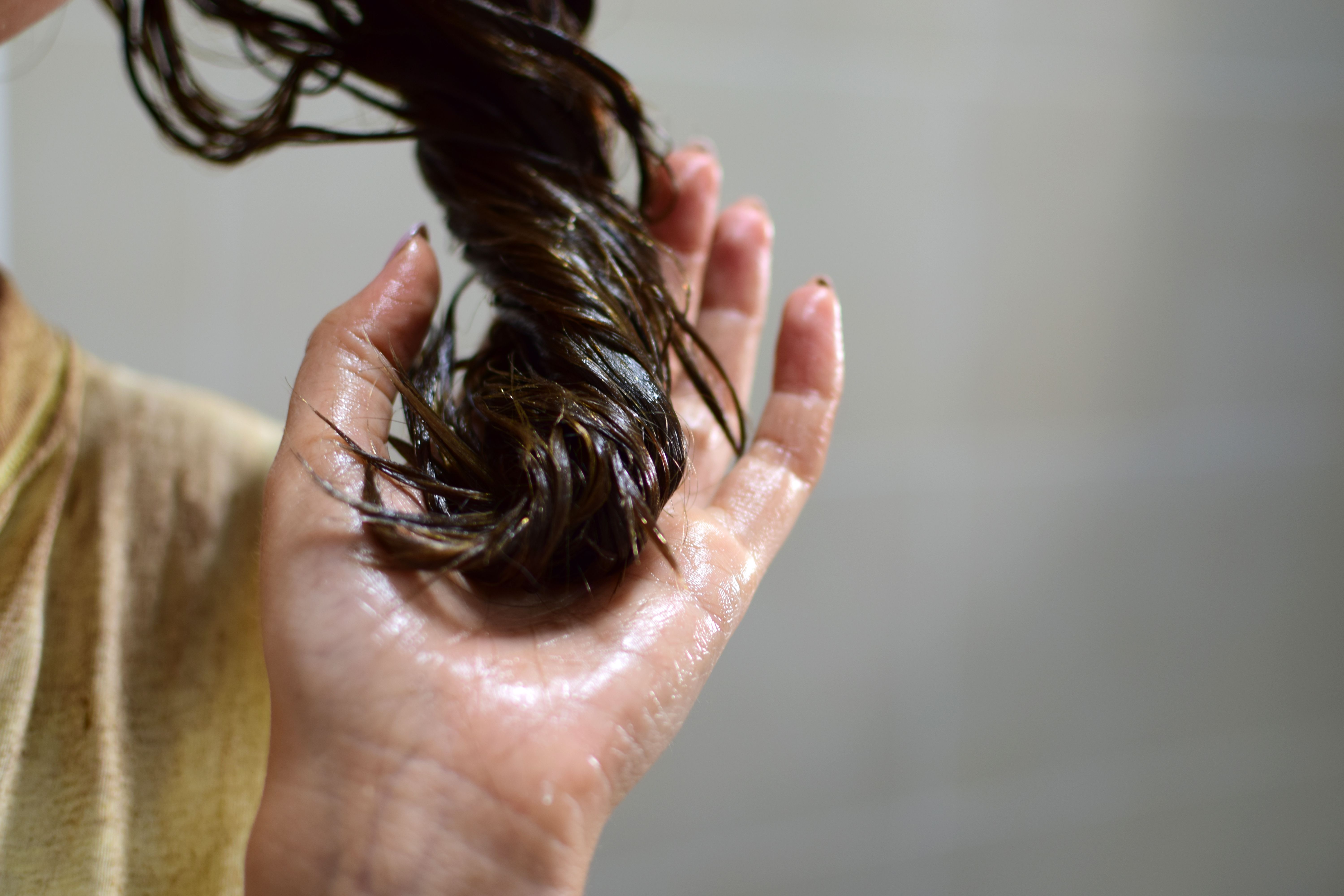 diy-hot-oil-treatment-for-dry-hair