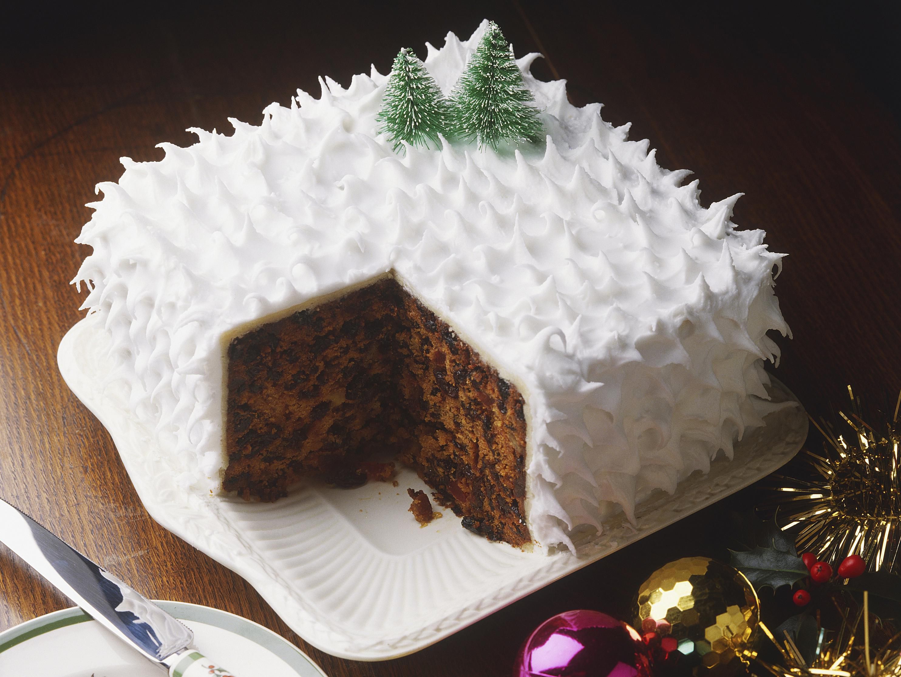 Traditional British Christmas Cake Recipe