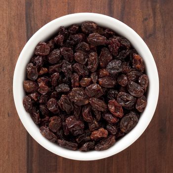The Difference Between Raisins, Sultanas and Currants