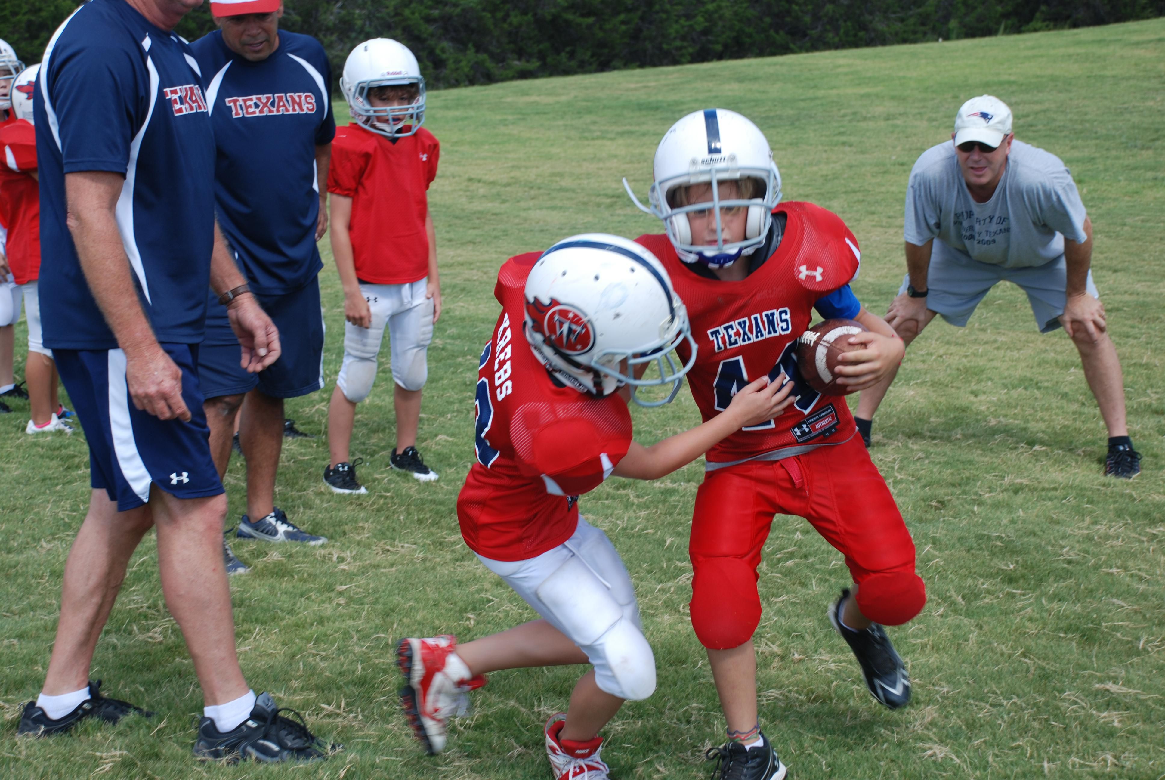 5 Valuable Tips For Youth Football Coaches
