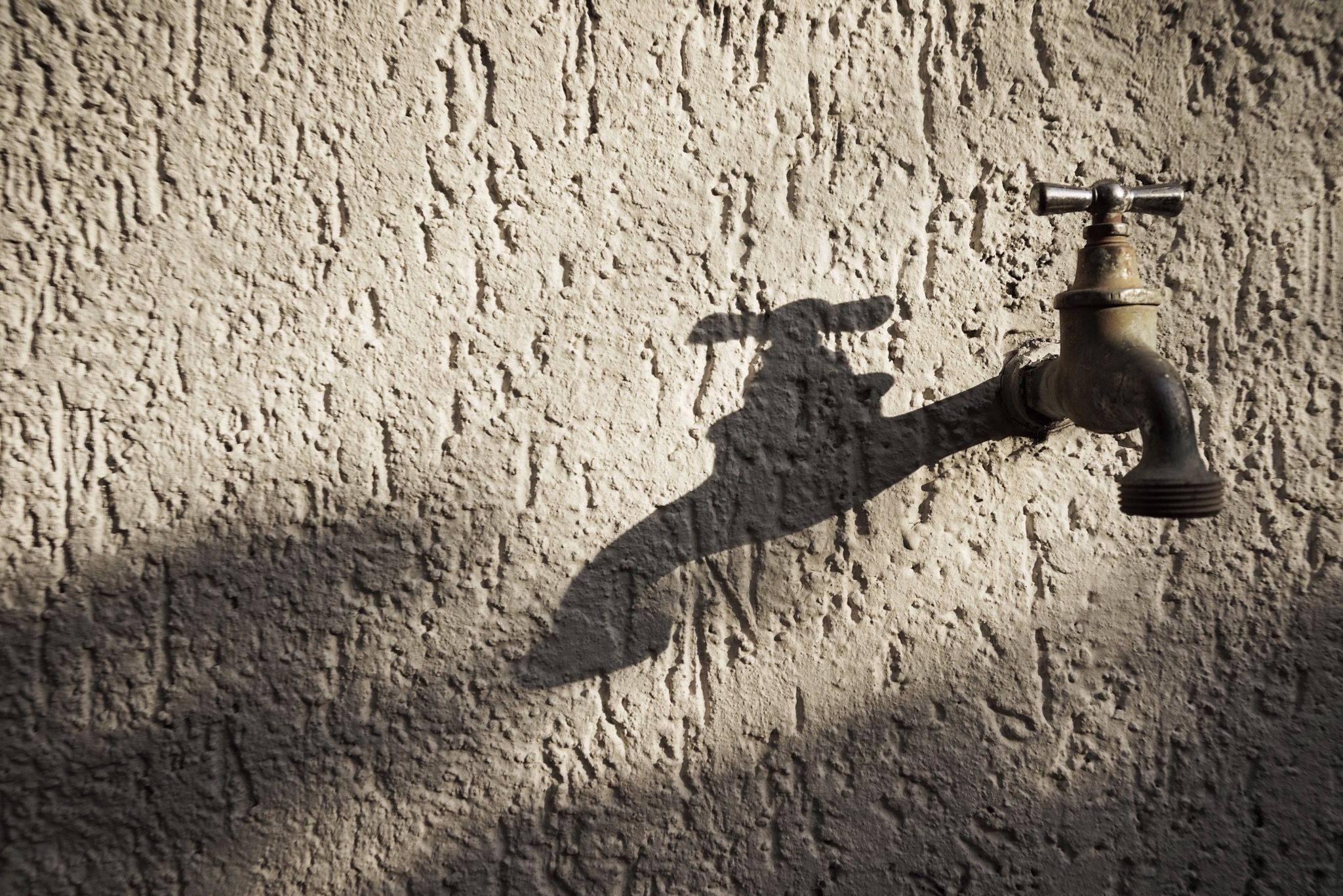 how-to-prevent-an-outside-faucet-from-freezing