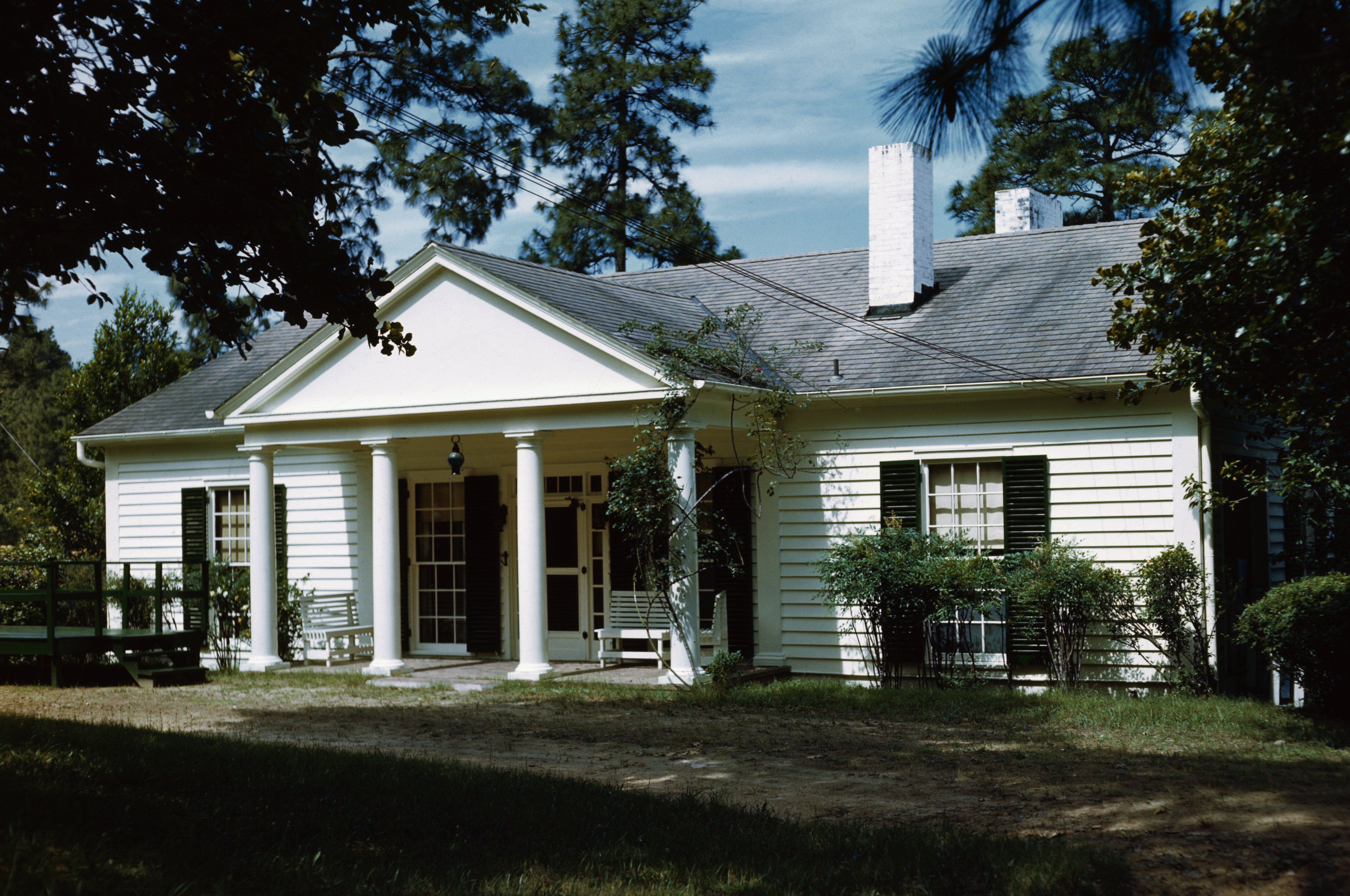 9 Building Plan  Books  for Cozy Affordable Cottages