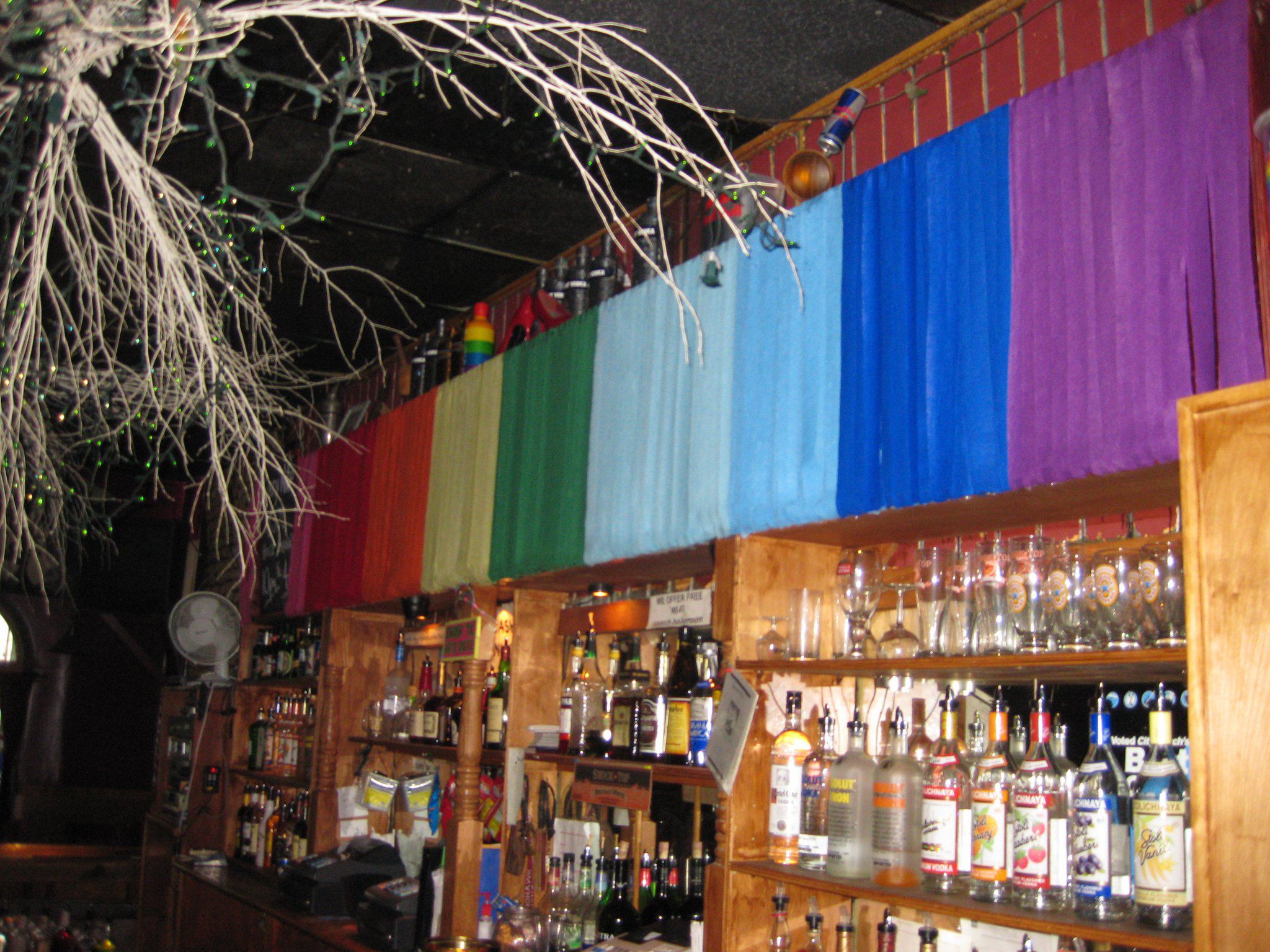 gay bar open on sunday