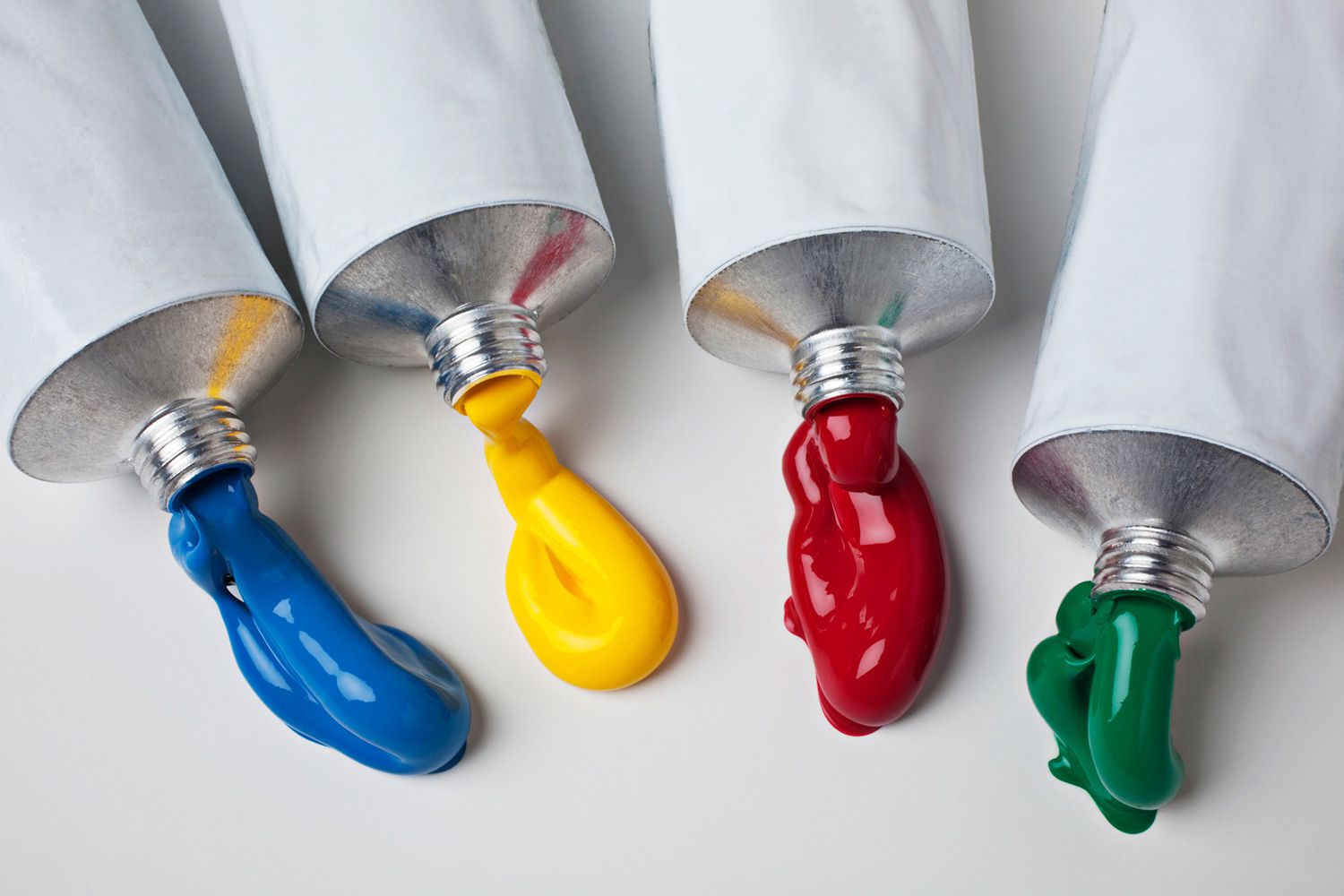 The 12 Best Acrylic Paint Brands