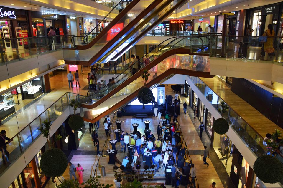 5 Biggest and Best Mumbai Malls