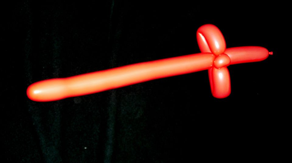 balloon-sword-03-56a5d7ab3df78cf7728a246