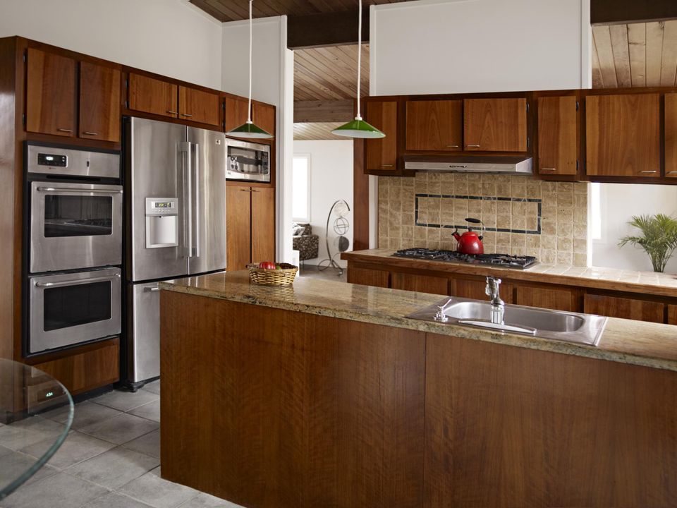 Cabinet Refacing - Guide to Cost, Process, Pros/Cons