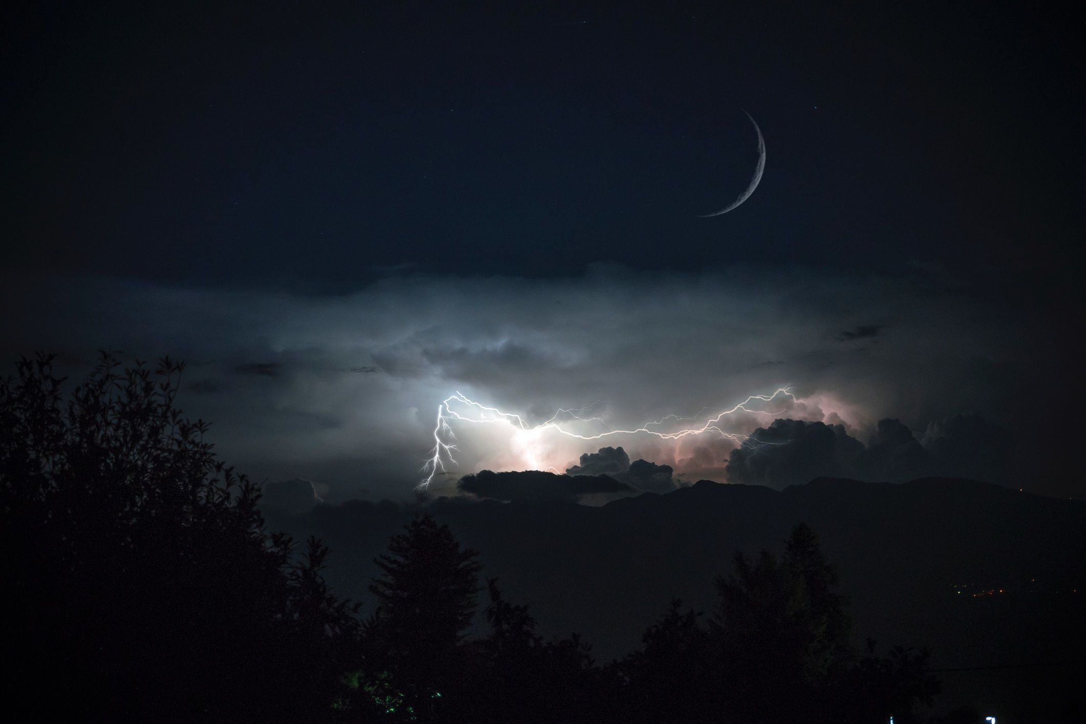 March's Full Moon, the Storm Moon