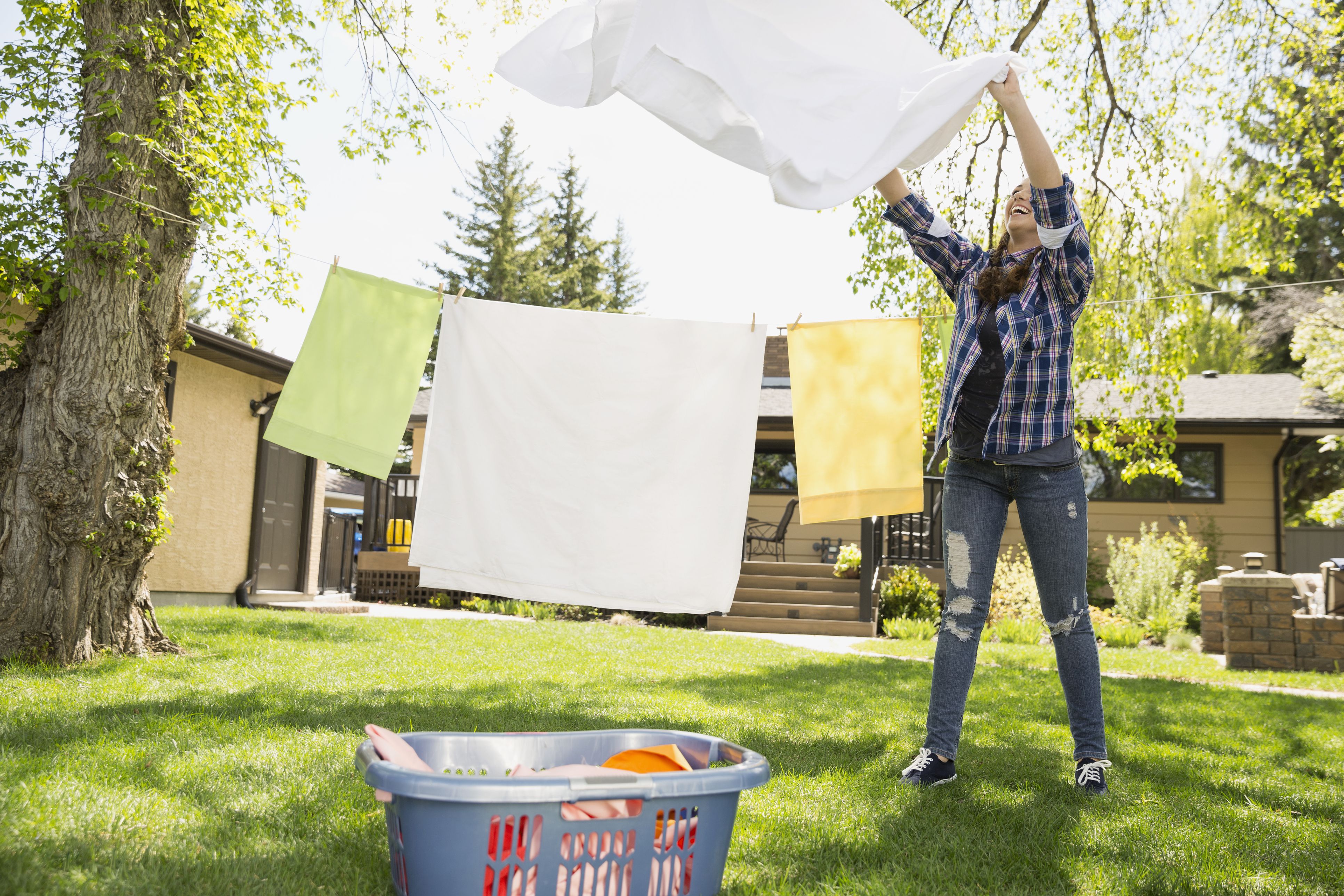 the-8-best-clotheslines-to-buy-in-2018