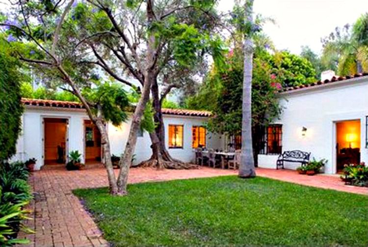 Take a Tour of Marilyn Monroe's Brentwood House