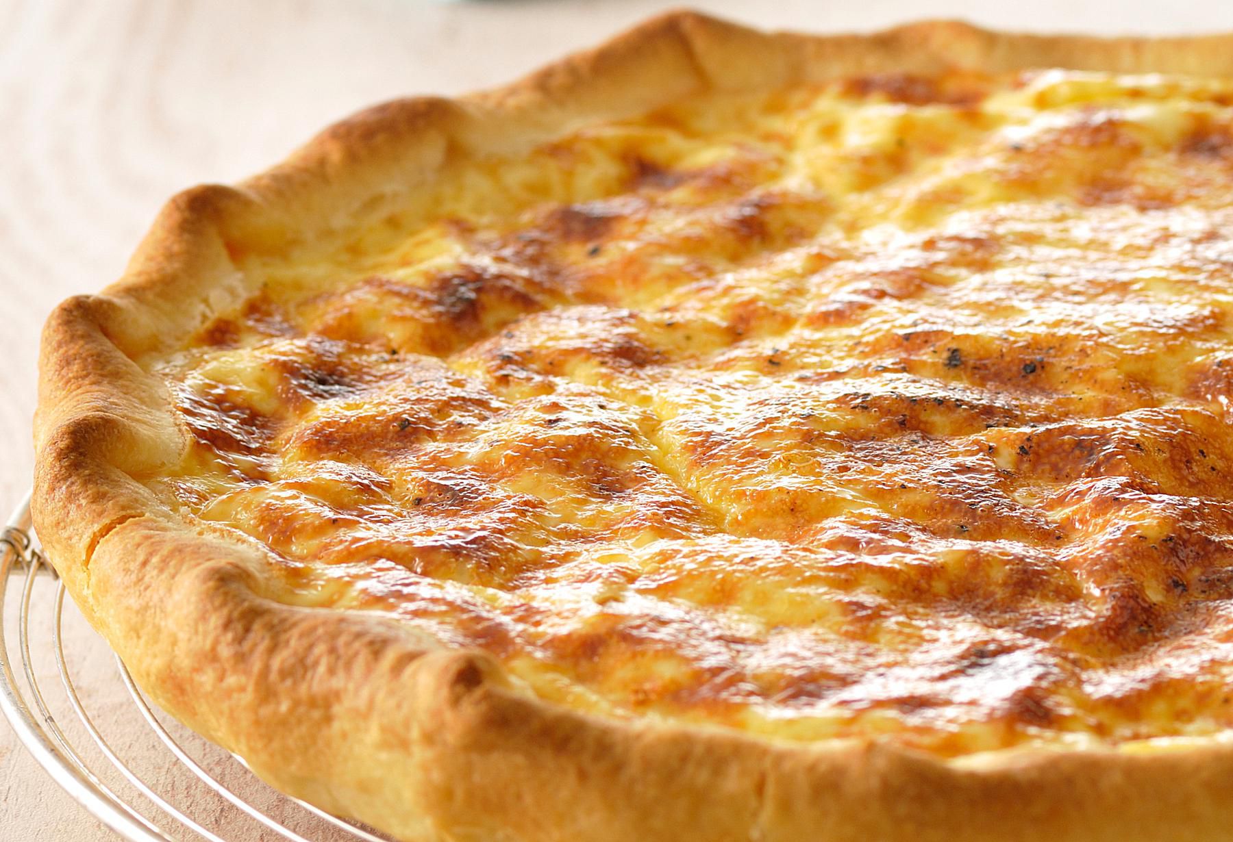 Bacon and Cheddar Quiche Recipe