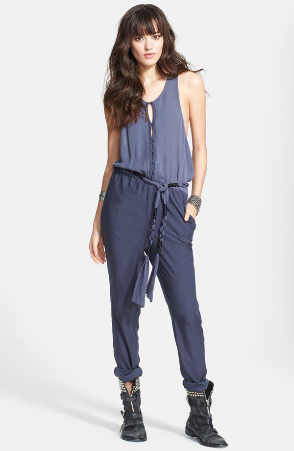 The Best Shoes  to Wear  With Every Style of Jumpsuit 